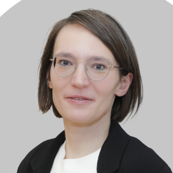 image of Lisa Riedel