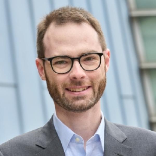 image of lev-menand