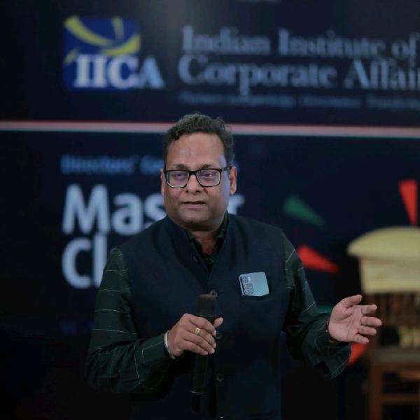 Profile picture for user niraj.gupta