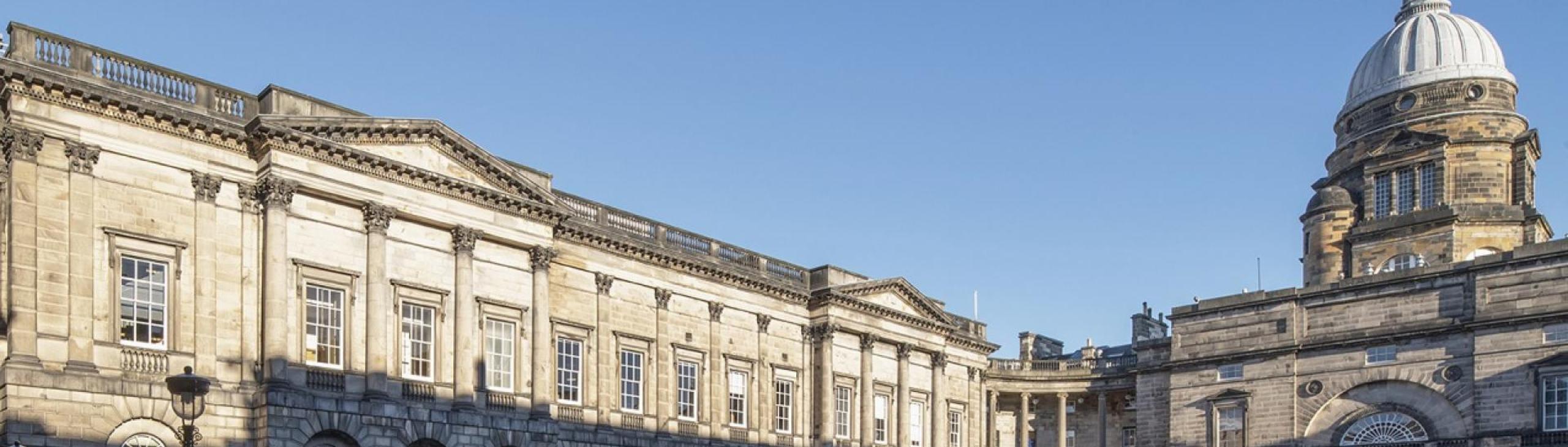 edinburgh-old-college-quad